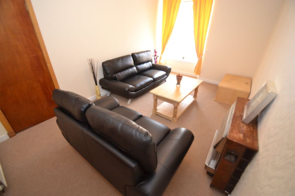 Property photo 2 of 4