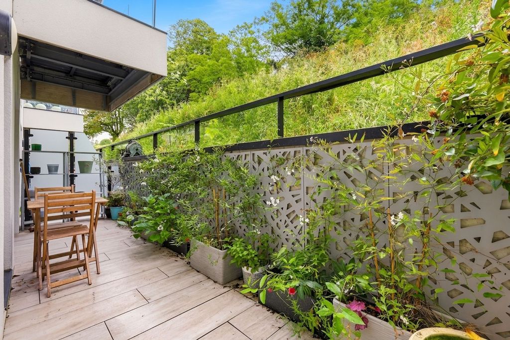 Property photo 2 of 18 Private Terrace