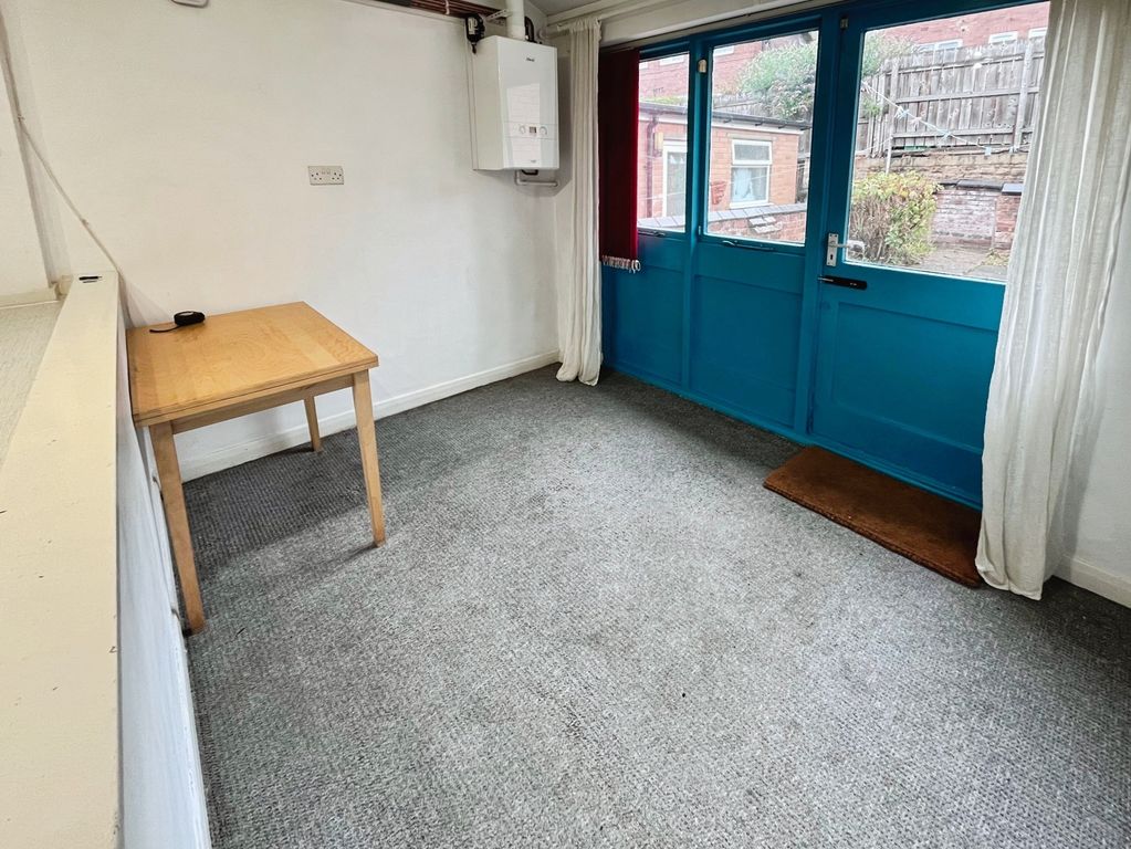 Property photo 3 of 11 Dining