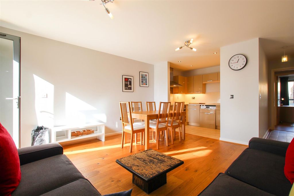 Property photo 2 of 15 Img_8329.Jpg