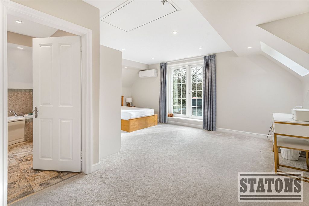 Additional image 31 of 5 bed detached house for saleFoxes Lane, Welham Green, North Mymms, Hatfield AL9