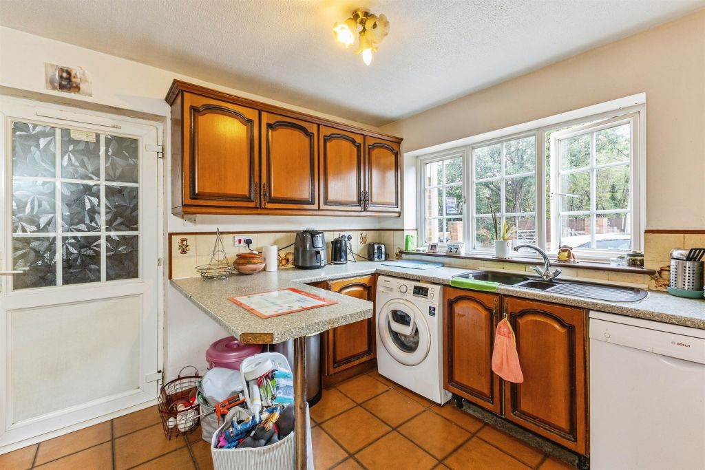 Property photo 3 of 20