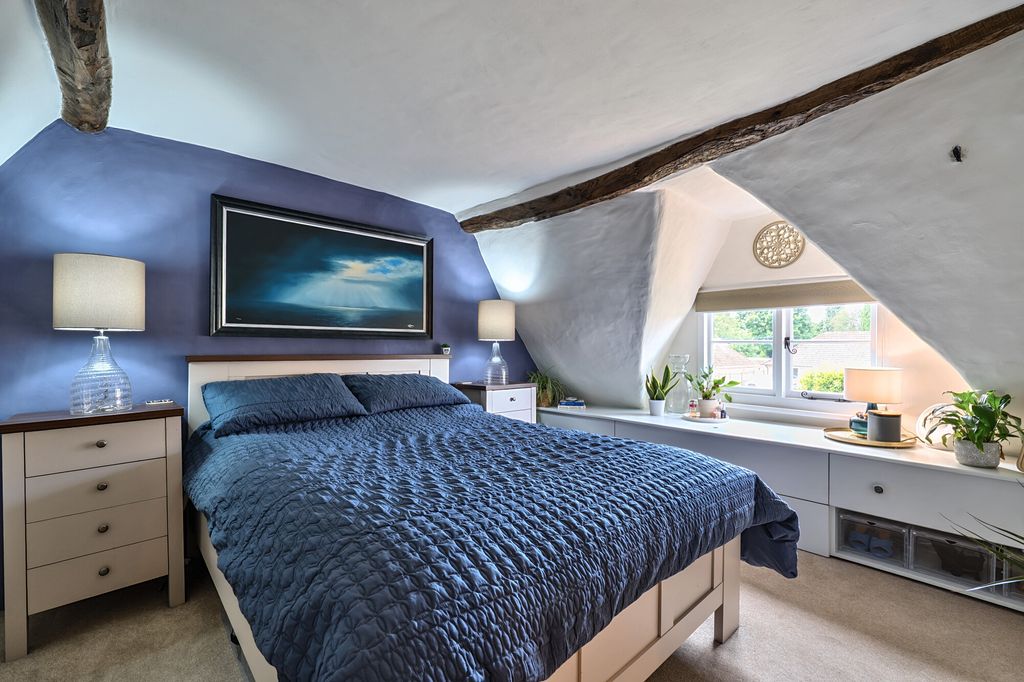 Property photo 3 of 26