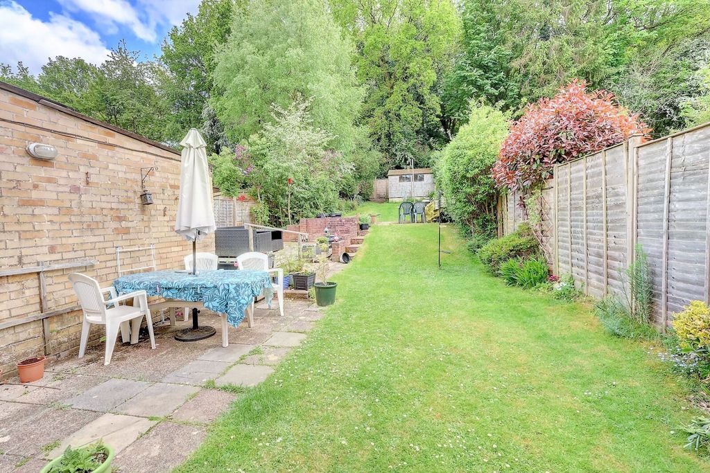 Property photo 3 of 15 Picture No. 17