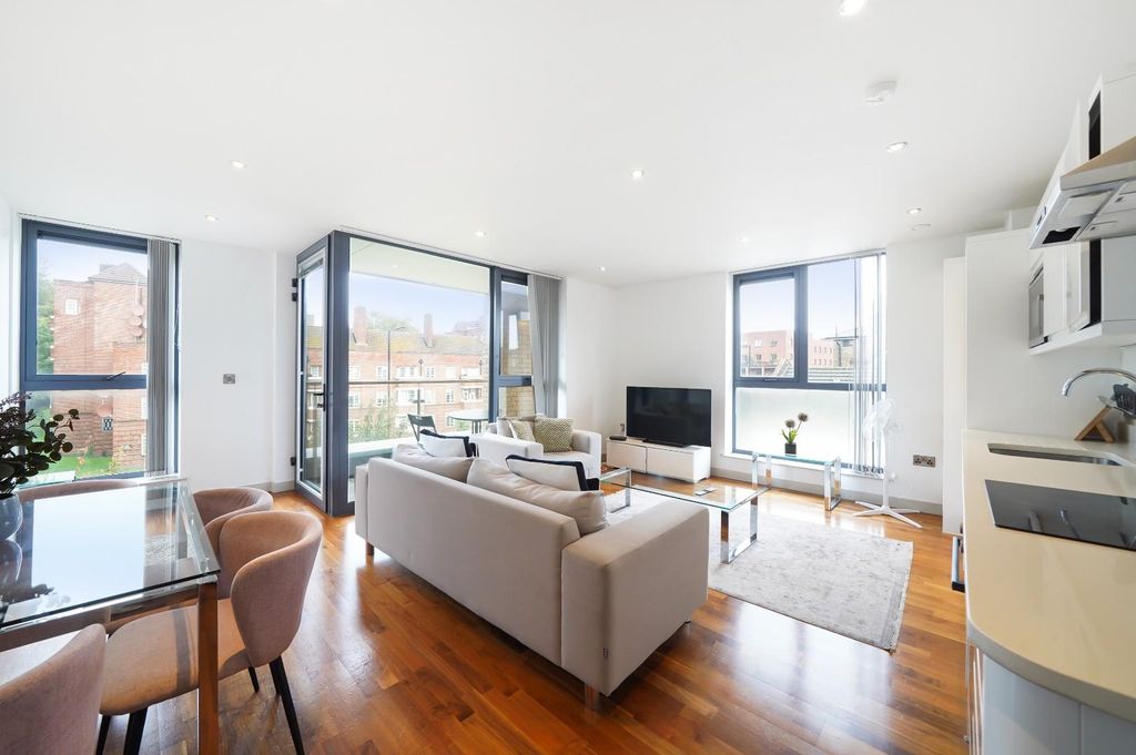 Property photo 1 of 15 1 (8).Jpg