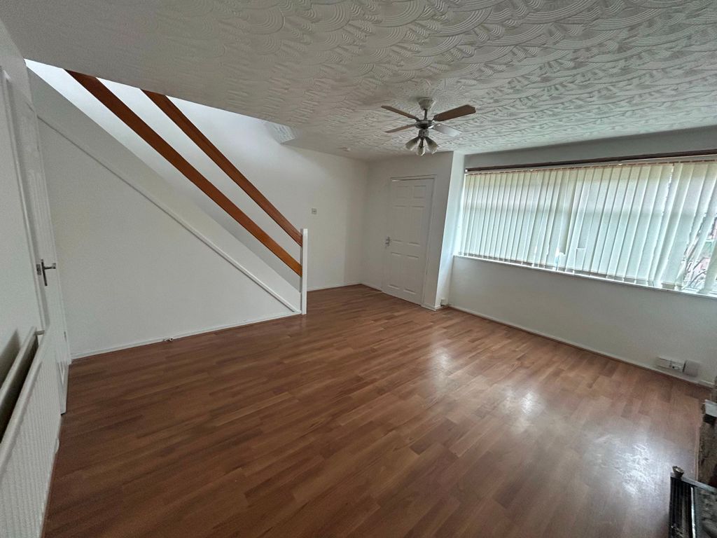 Property photo 3 of 3