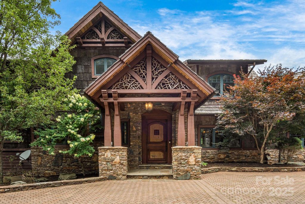 Property photo 3 of 47