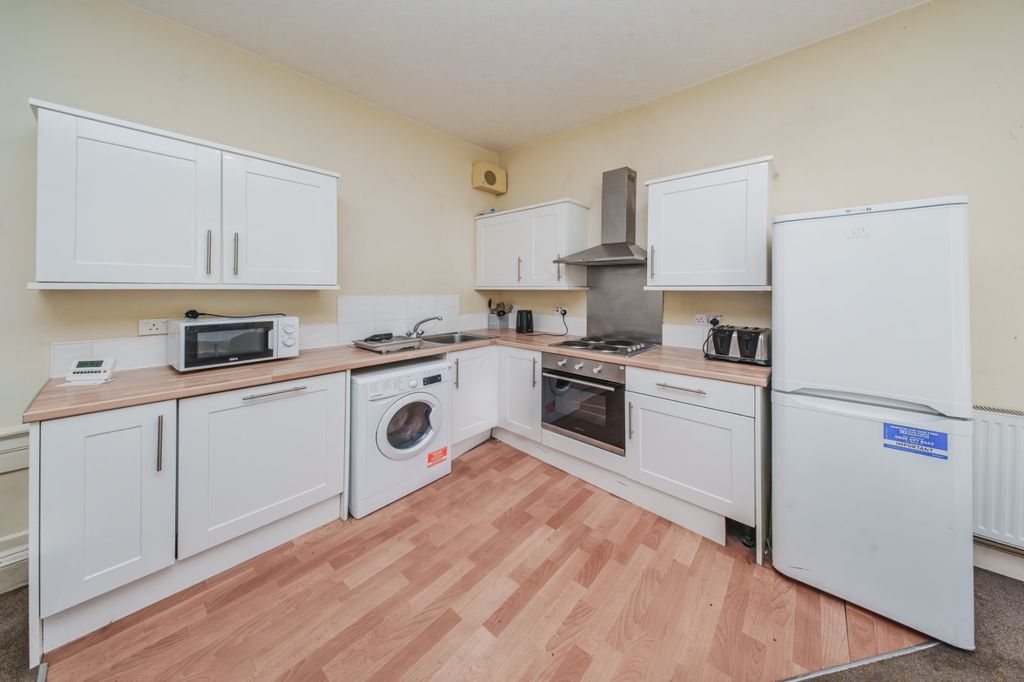 Property photo 2 of 16 Photo 2