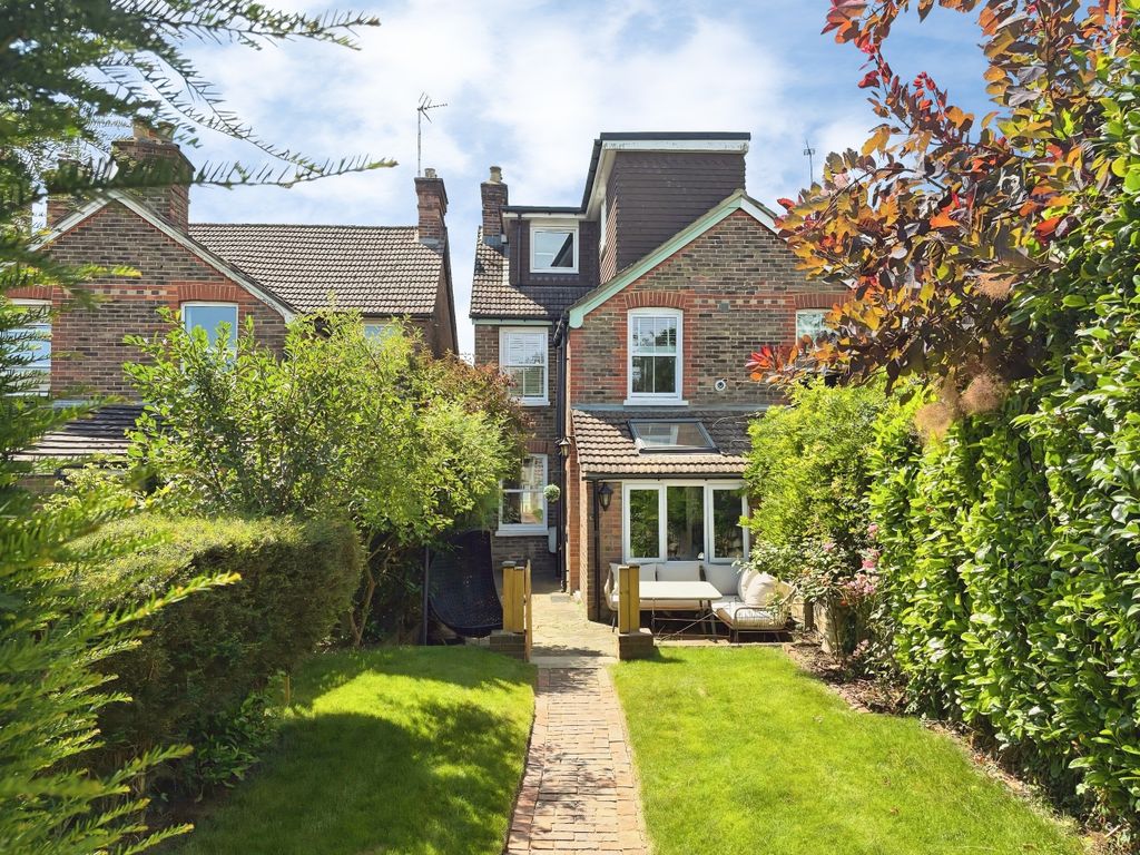 Property photo 2 of 32 5A96Bd03-Whatsapp 20Image 202026-07-06 20At 2015.20.39.Jpeg