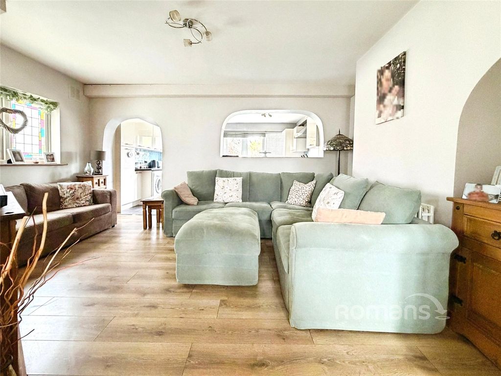 Property photo 2 of 21 Living Room 2.2