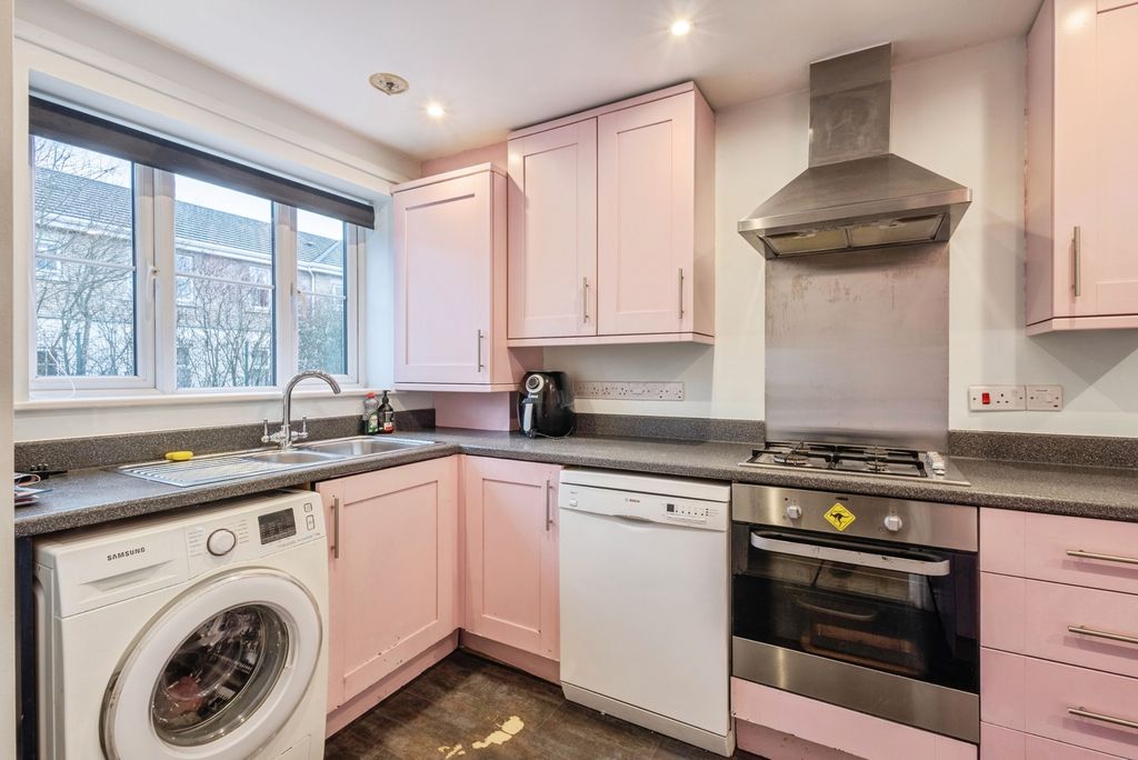 Property photo 2 of 16 Pbox-Img.Jpg