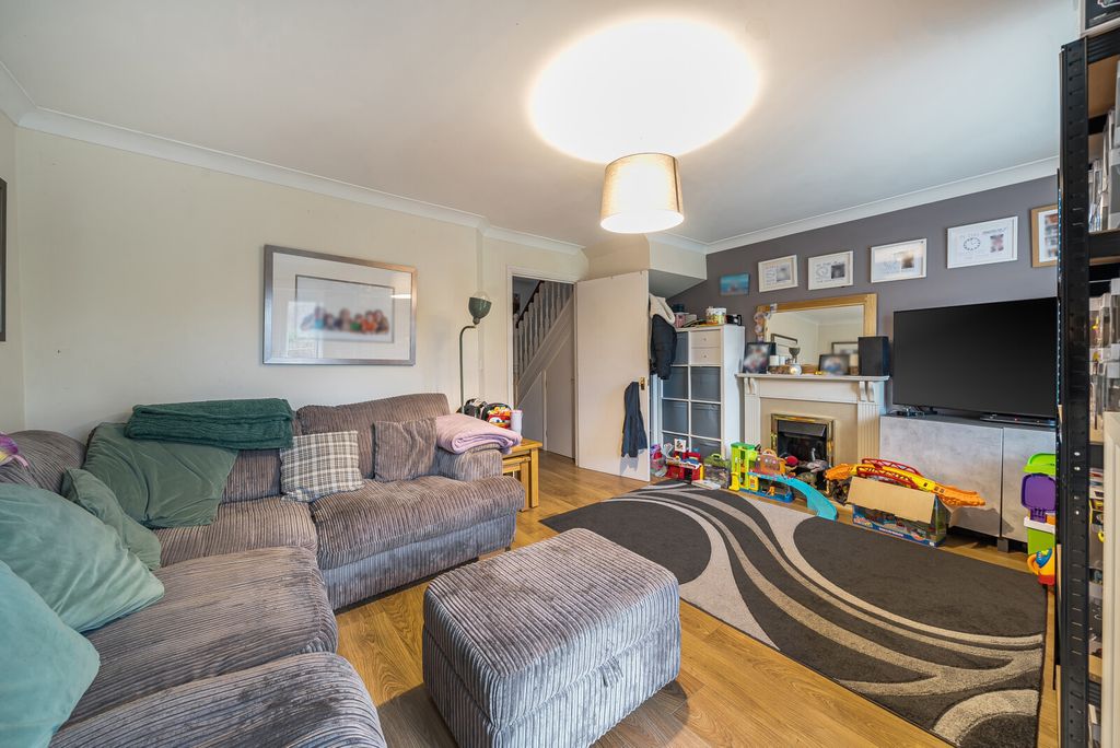 Property photo 2 of 13 1397795-7-6966528...