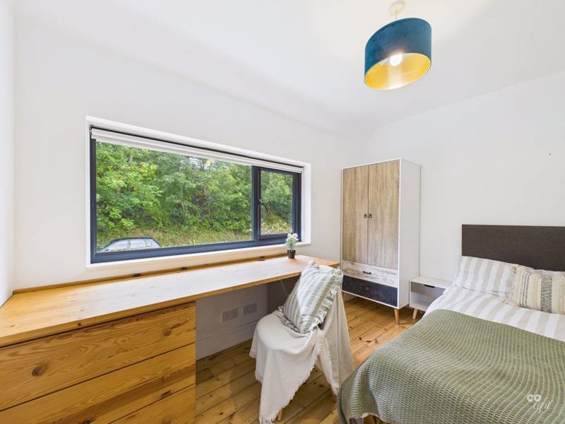 Property photo 1 of 14 Bedroom