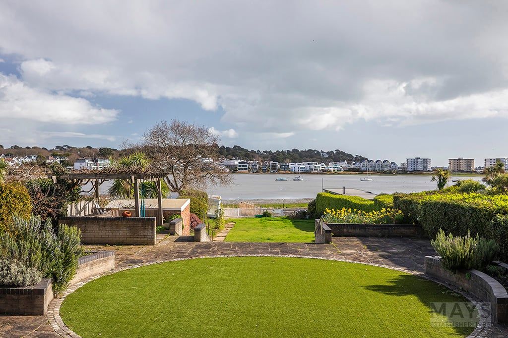 Property photo 3 of 26