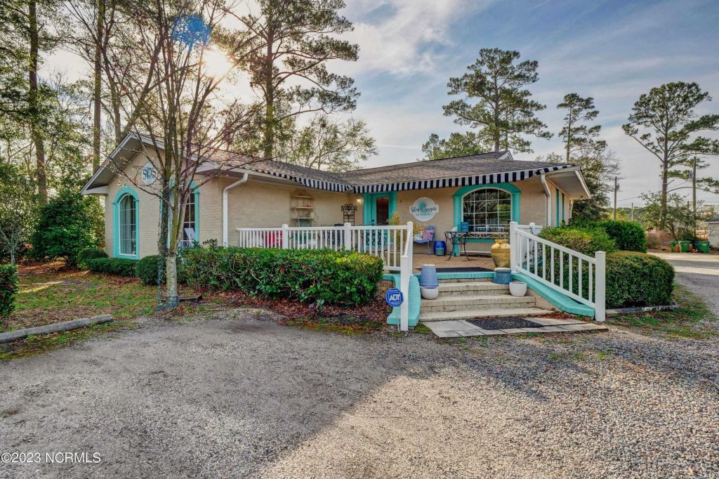 Property photo 1 of 27