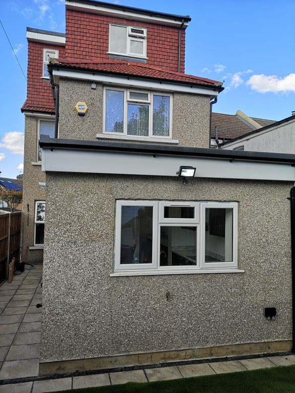 Property photo 2 of 30