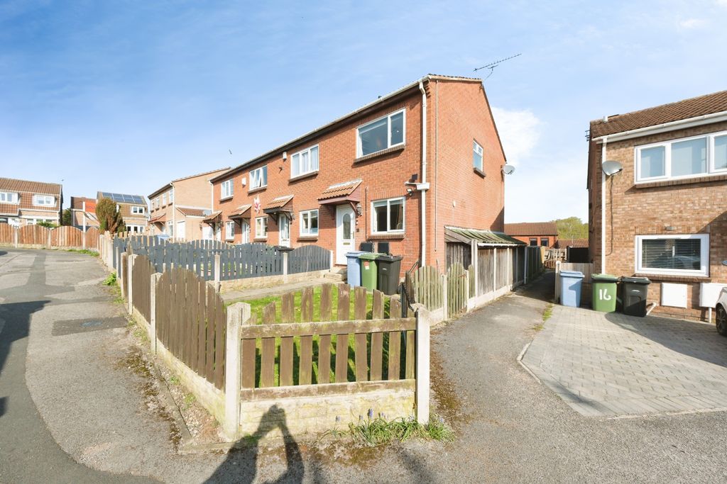 Property photo 2 of 15