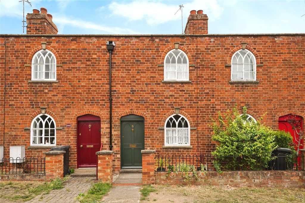 Property photo 1 of 16 Picture No. 18
