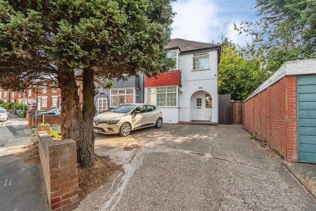Property photo 1 of 14