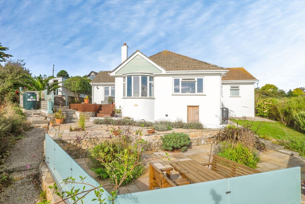 Property photo 1 of 30 Pbox-Img.Jpg