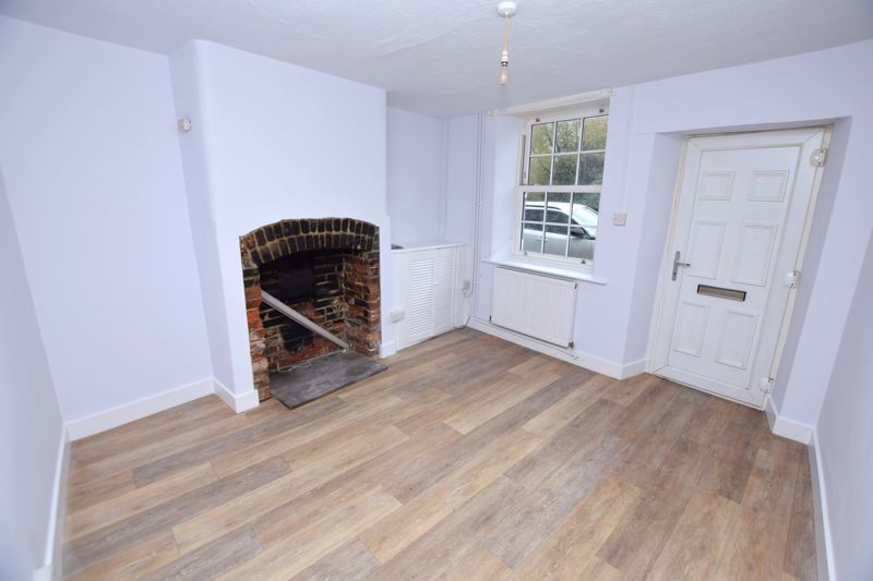 Property photo 3 of 11 Photo 16