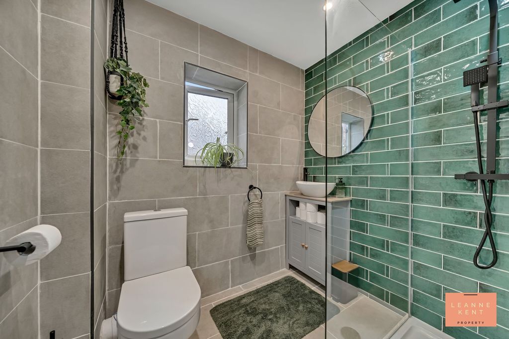 Property photo 3 of 29