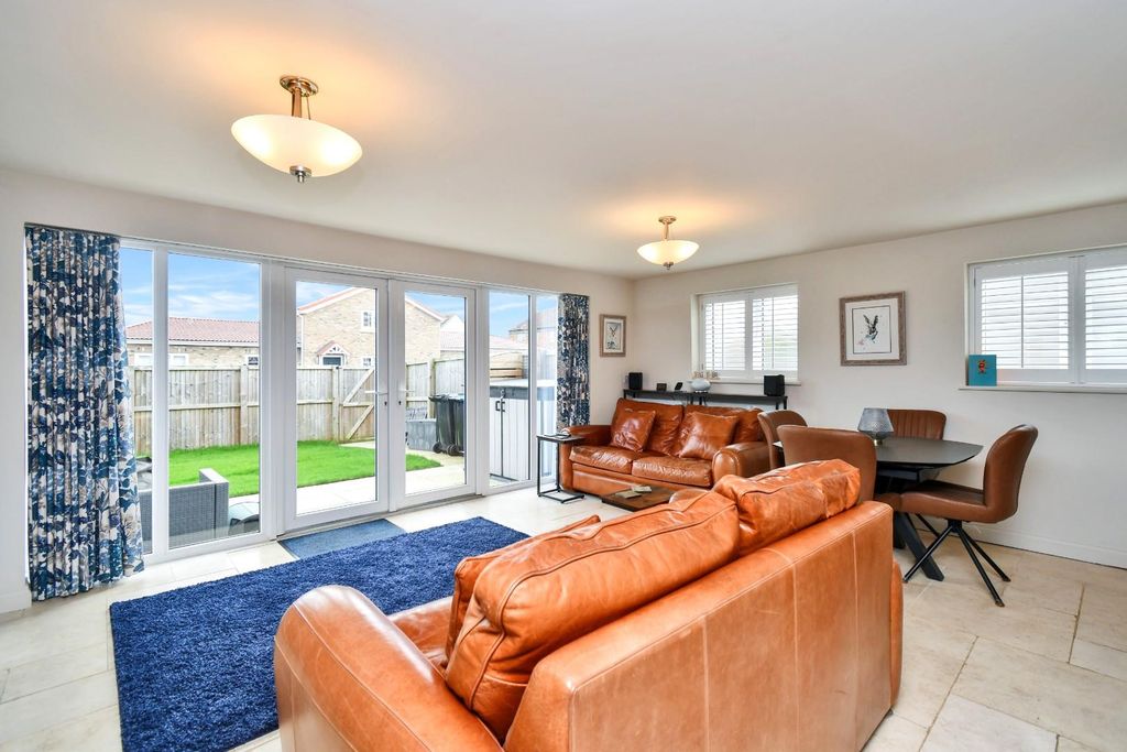 Property photo 3 of 17 Dsc_8295.Jpg