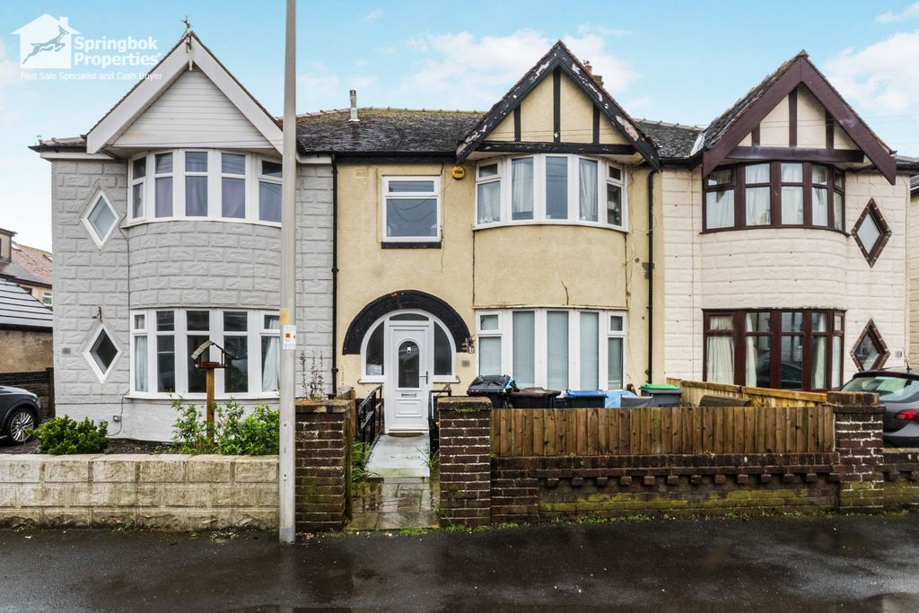 Property photo 1 of 14 Front View