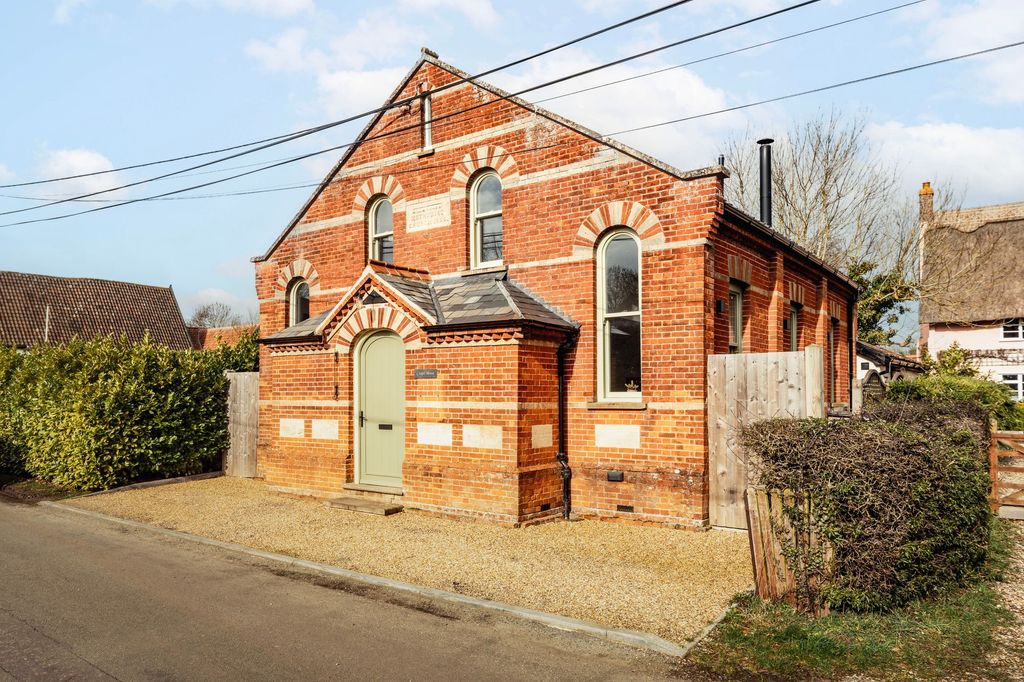 Property photo 1 of 23