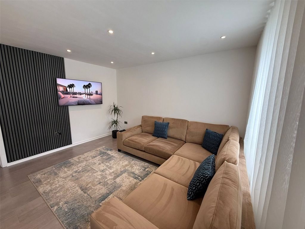 Property photo 2 of 9 Picture No. 02