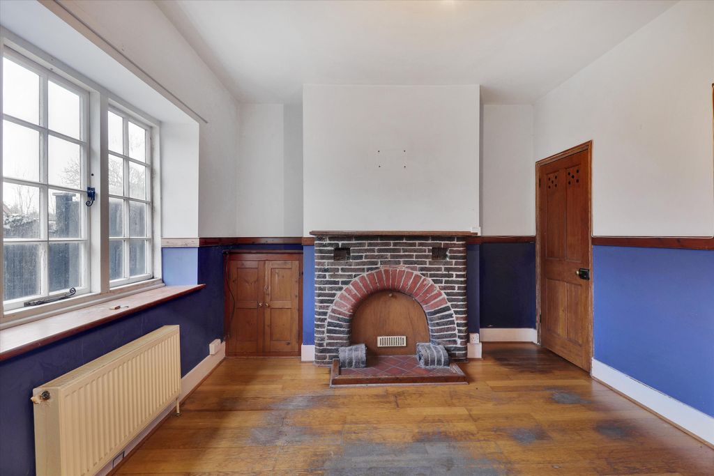 Property photo 3 of 14 Image