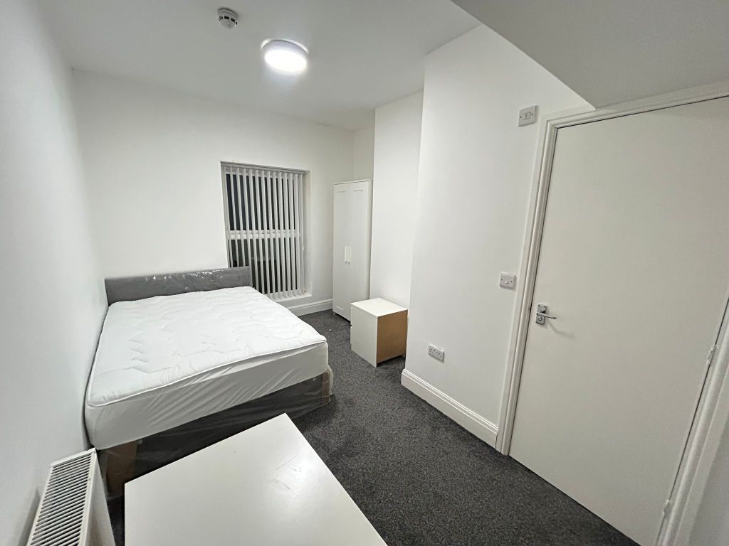 Property photo 1 of 8 Image