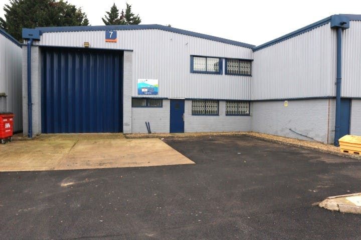Property photo 1 of 7 Oxford Road Industrial Estate Unit 7 Exterior.Jpg