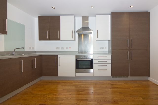 Property photo 2 of 14 Kitchen