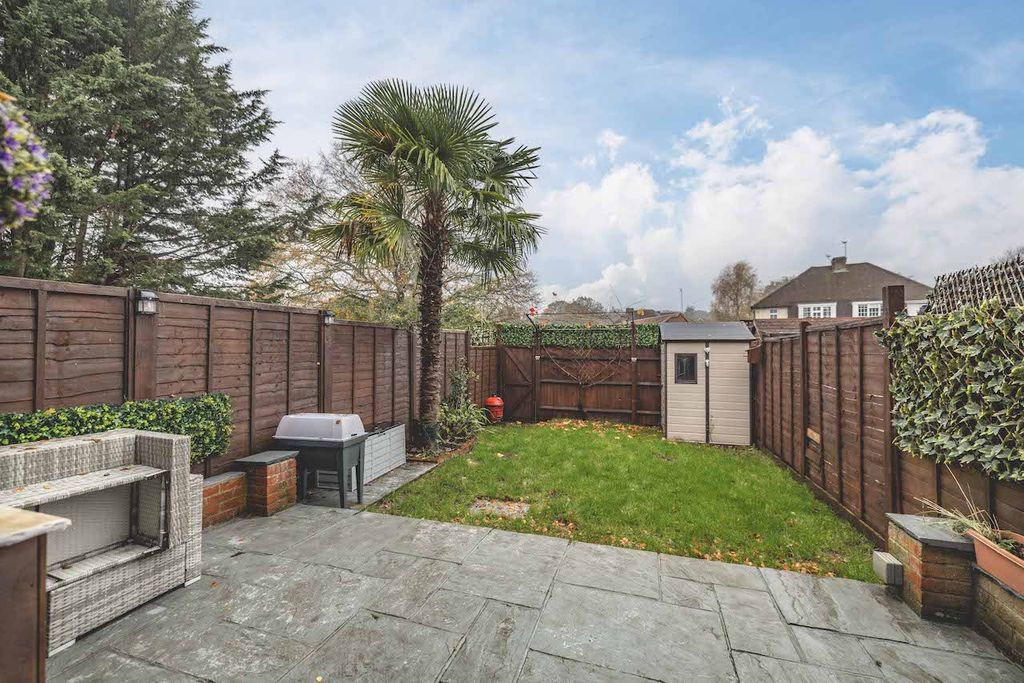 Property photo 2 of 19