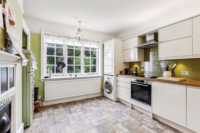 Property photo 3 of 18 Photo 2