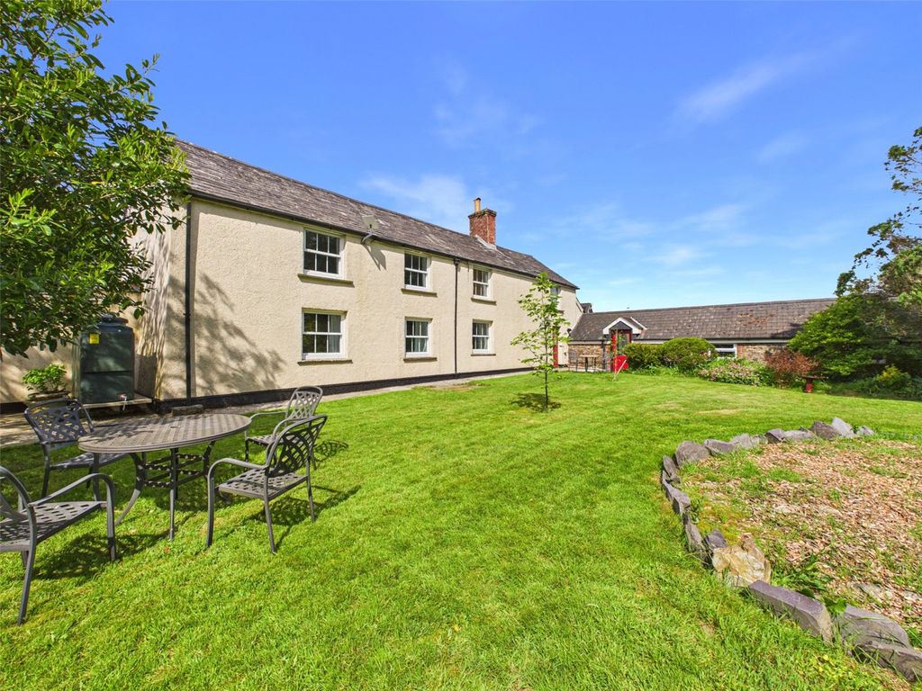 Property photo 1 of 32 Picture No. 32