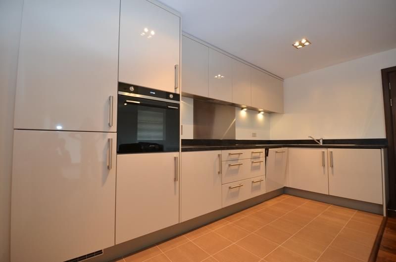 Property photo 3 of 15 Kitchen