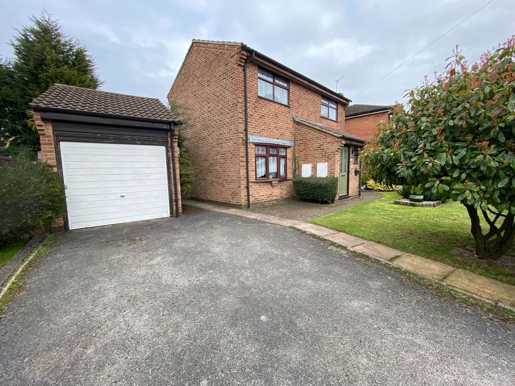 Property photo 1 of 27