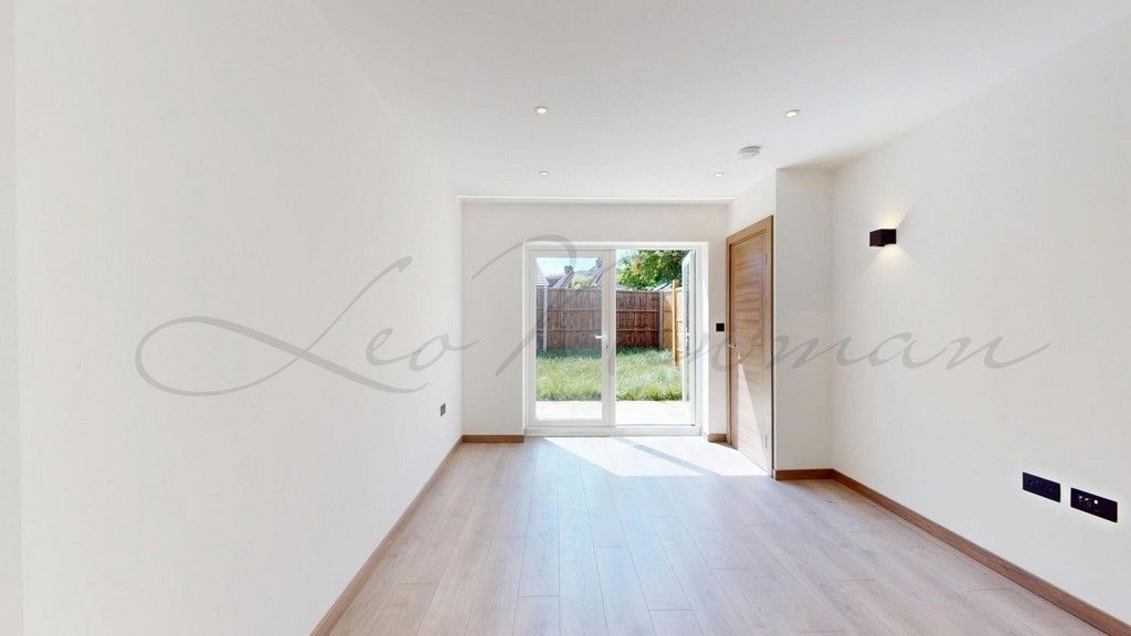Property photo 1 of 23 Jpg