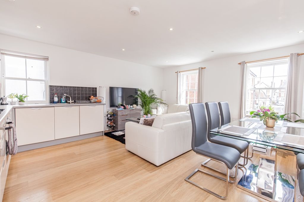 Property photo 2 of 7 157999