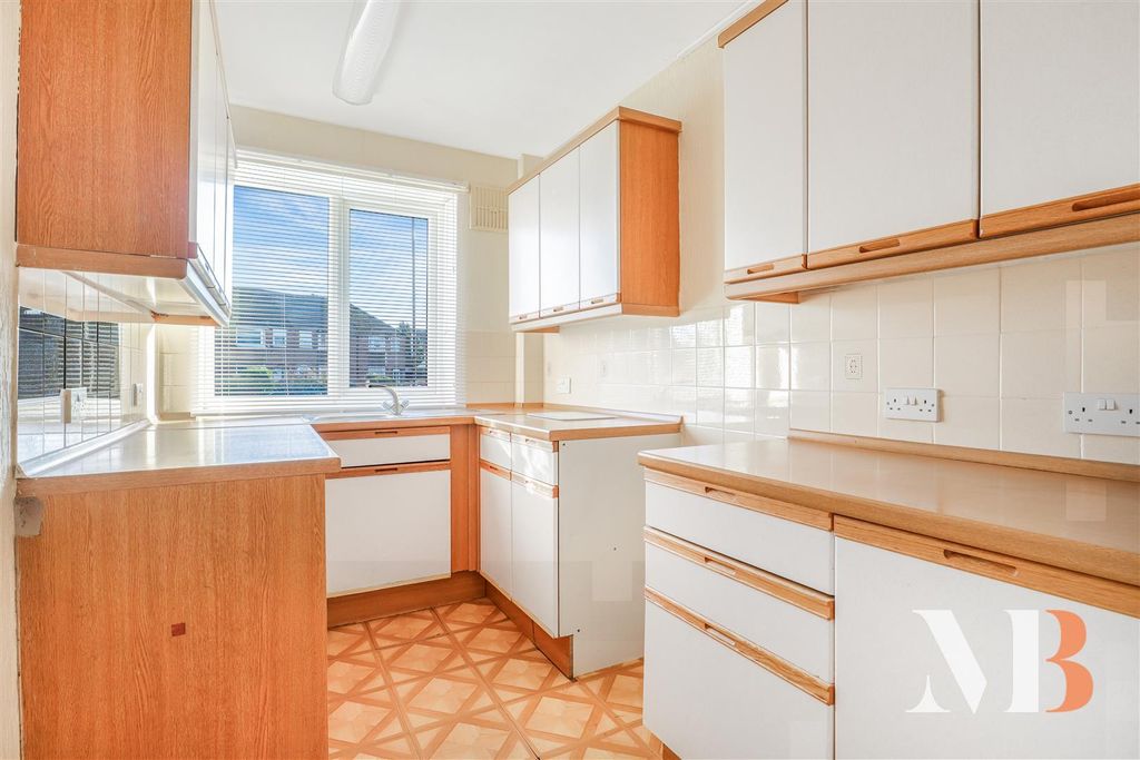 Property photo 3 of 25 Four-10.Jpg