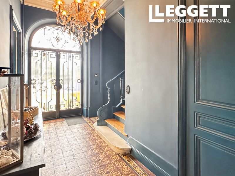 Property photo 3 of 10