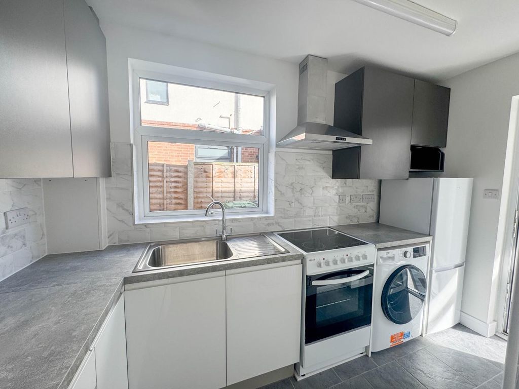 Property photo 3 of 17 20260302_103430929_0.0.Jpg