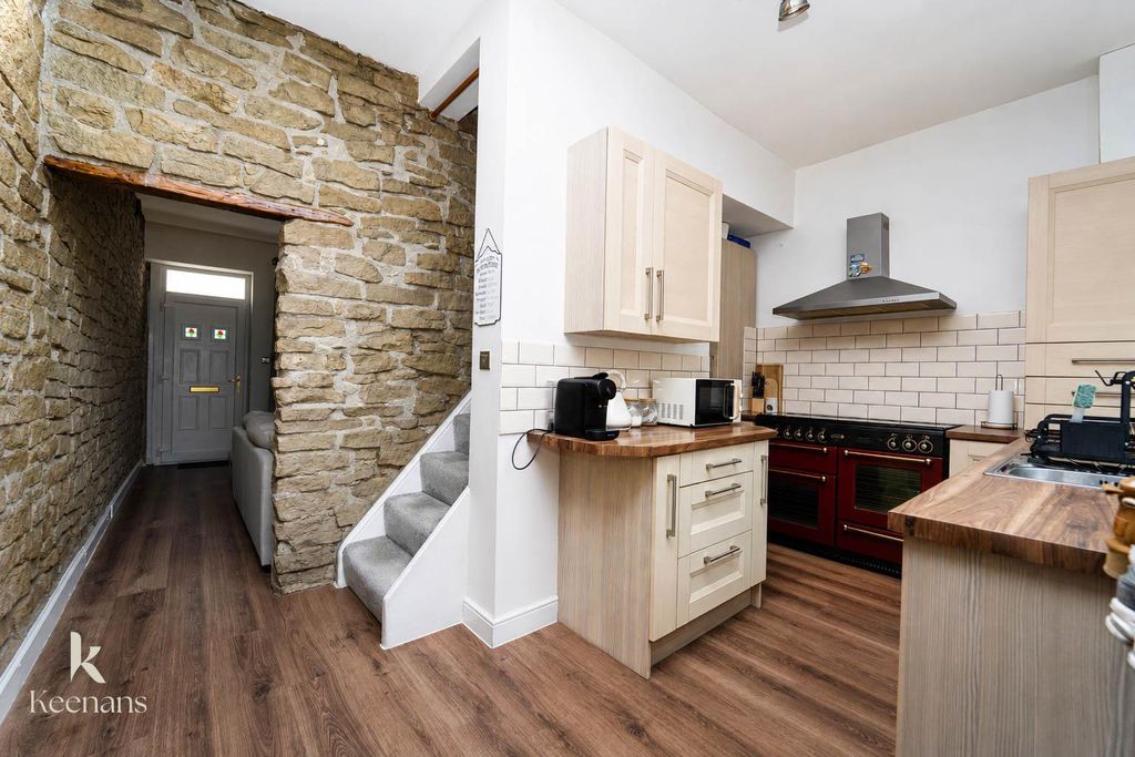 Property photo 2 of 43 2.Jpg