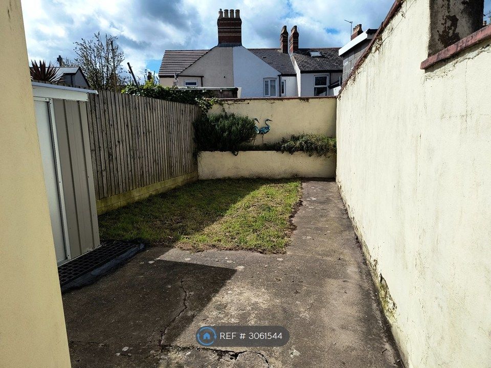 Property photo 2 of 23