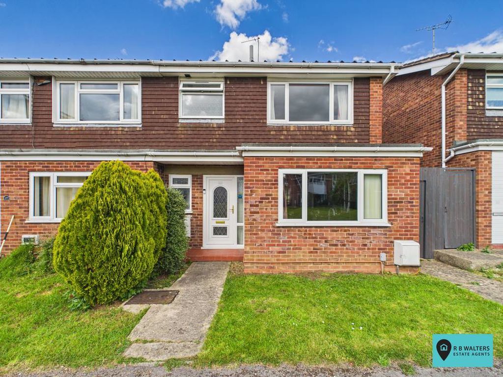 Property photo 1 of 18 Front External