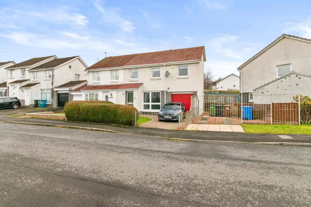 Property photo 1 of 28