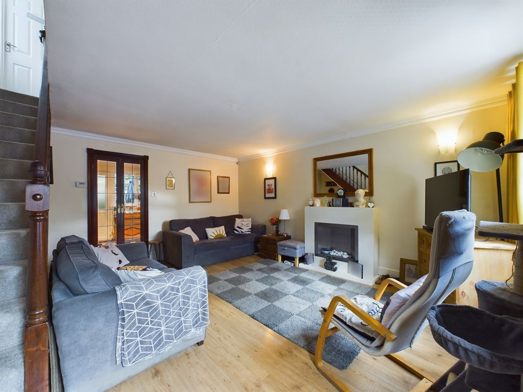 Property photo 2 of 30