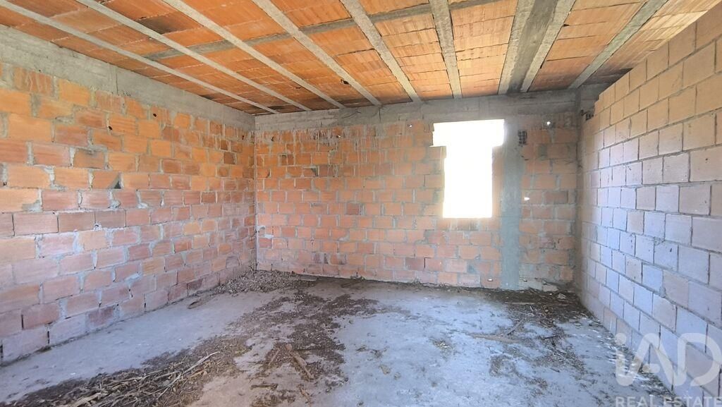 Property photo 2 of 29